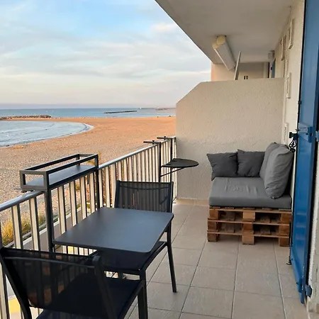 Apartment Plage, 1ere Ligne, Balcon Sur La *